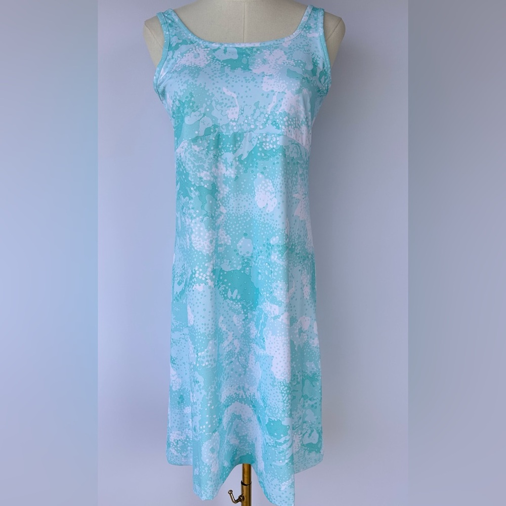Columbia Women’s PFG Freezer III Sleeveless Dress Stretch Size Medium